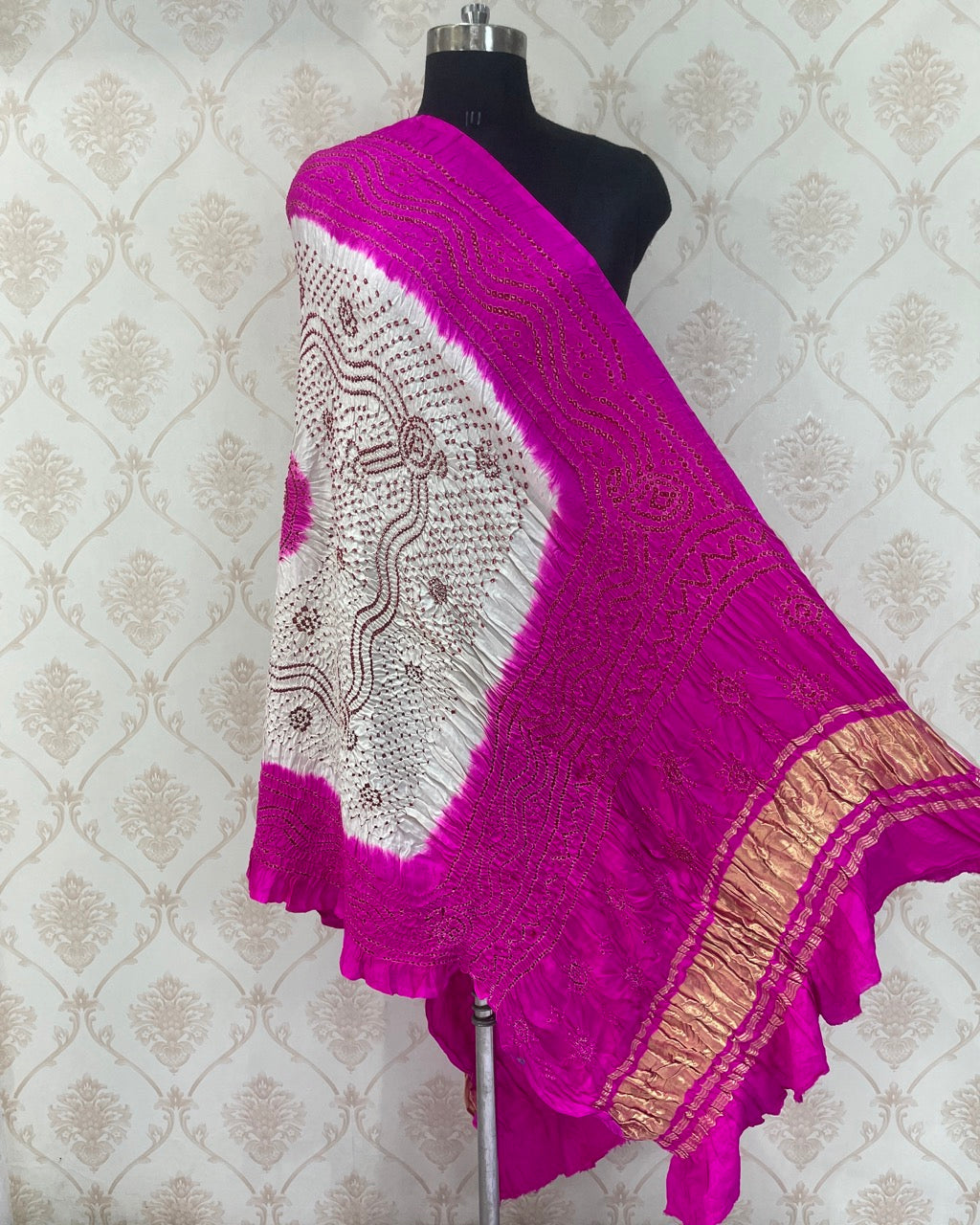 Bandhani Dupatta SindhoiPatolaArt