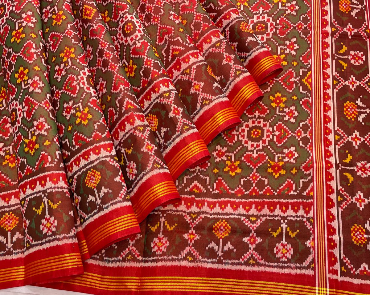 Red & Green Manekchowk Designer Patola - SindhoiPatolaArt