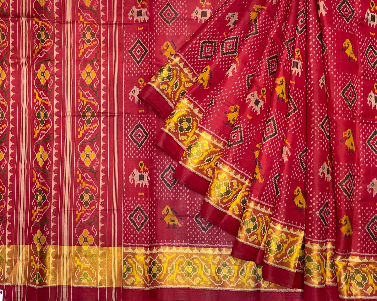 maroon single ikat patola saree with hathipopat design in fancy look - SindhoiPatolaArt