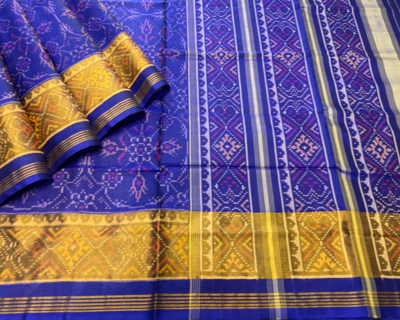Blue Chhabdi Design patola Saree - SindhoiPatolaArt