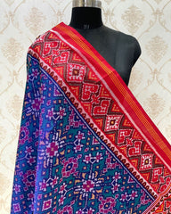 Red & Turquoise Navratan Patola Dupatta - SindhoiPatolaArt