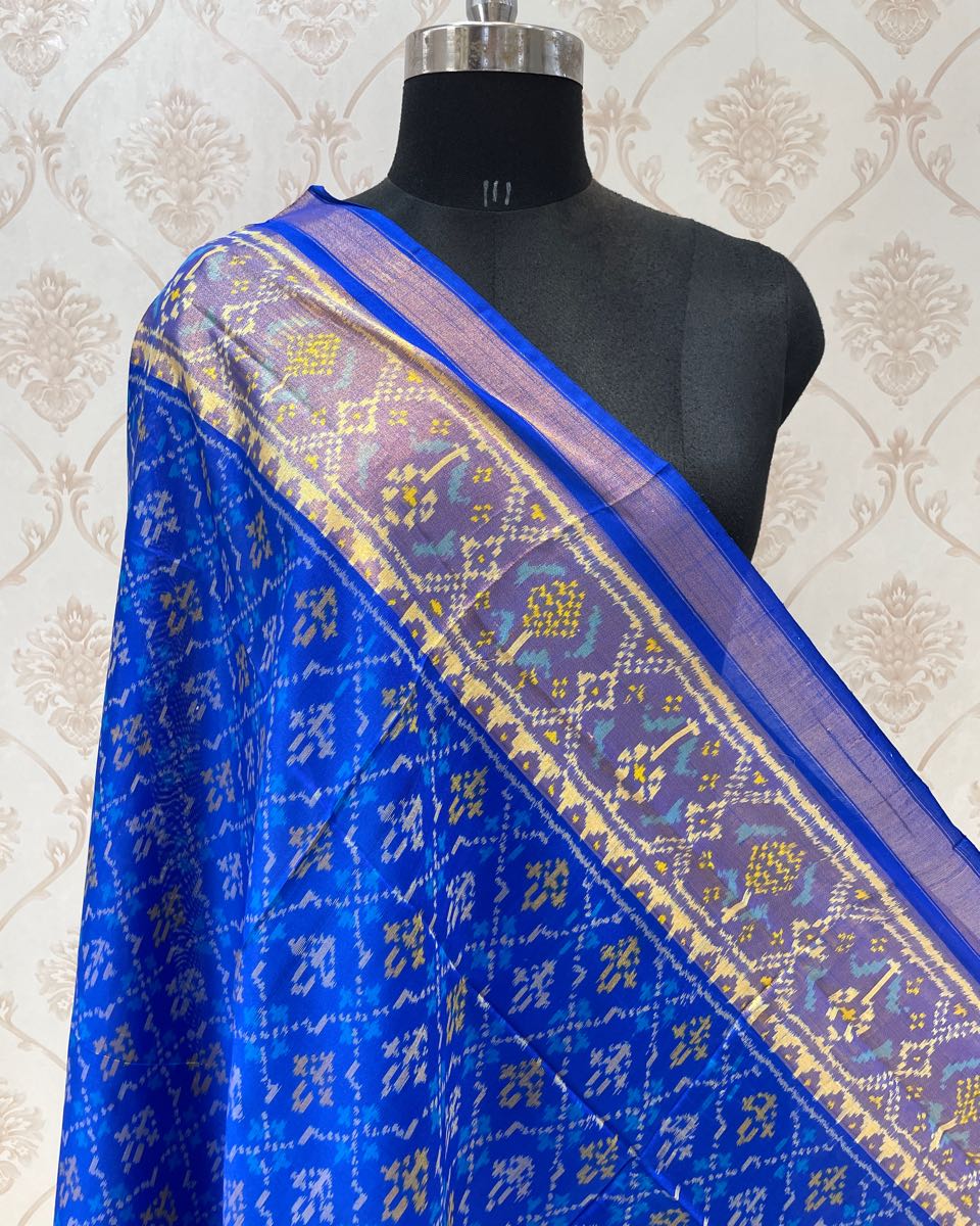Blue Navdana Patola Dupatta - SindhoiPatolaArt