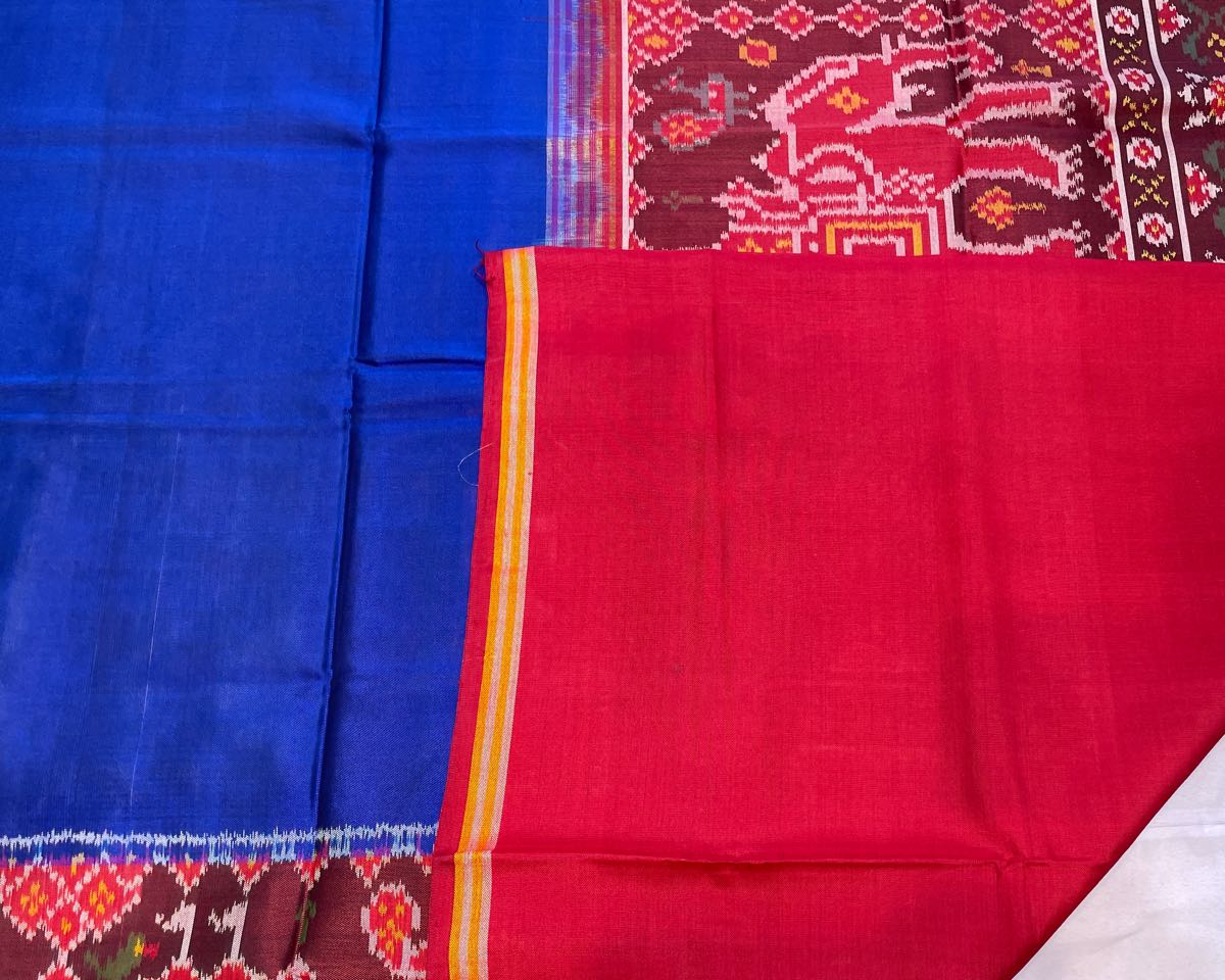 Red & Blue Plain With Elephant Scut Border Patola Saree - SindhoiPatolaArt