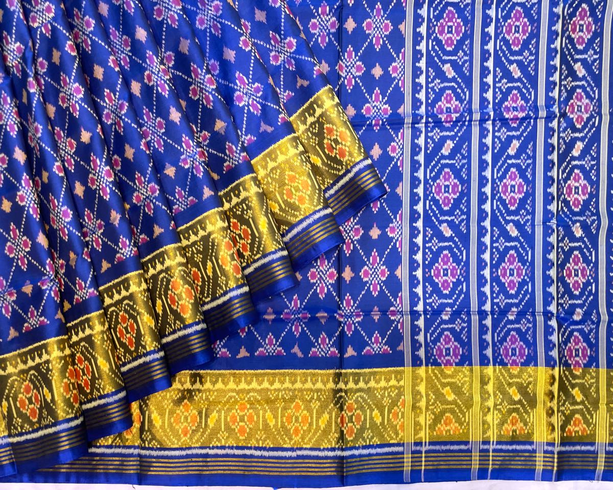 Blue Flower Designer Patola Saree - SindhoiPatolaArt