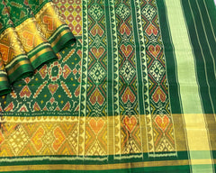 Green & Mustard Booty with Manekchowk Scut Border Patola Saree - SindhoiPatolaArt