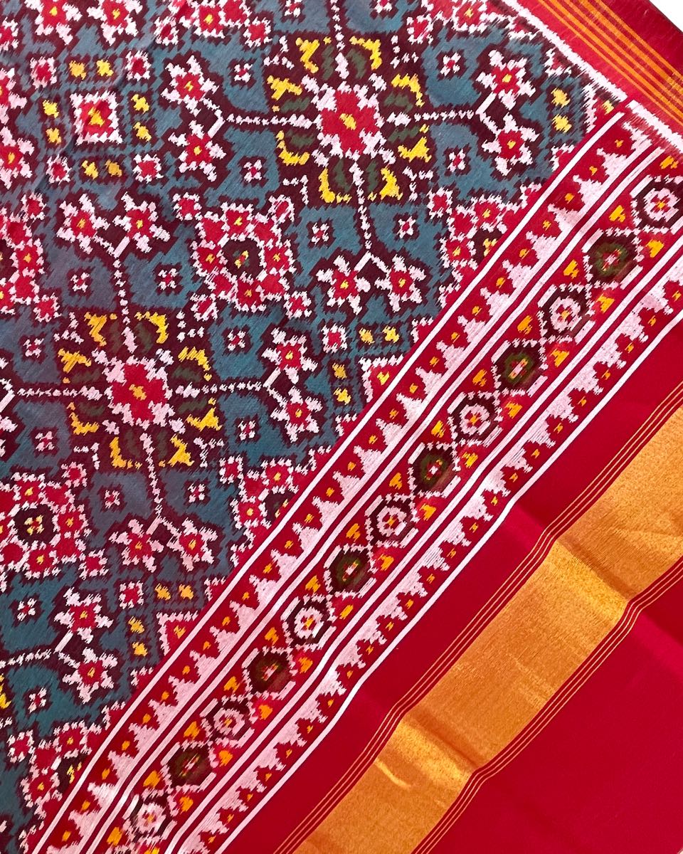 Red & Turquoise Navratan Patola Dupatta - SindhoiPatolaArt