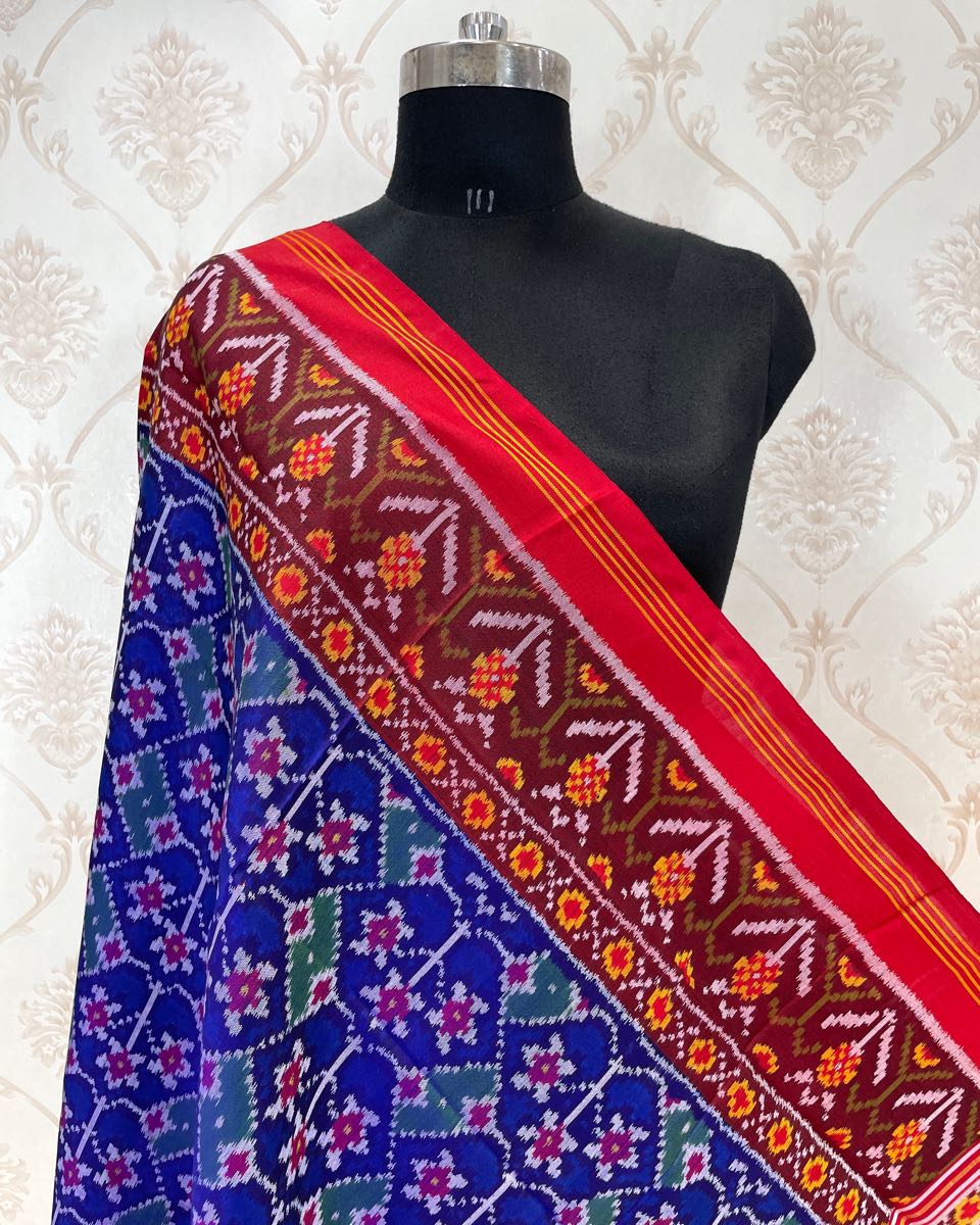 Red & Blue Flower Designer Patola Dupatta - SindhoiPatolaArt