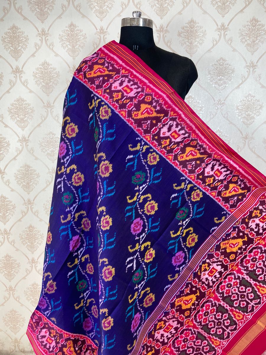 Blue with purple tint and pink pallu floral design patola dupatta - SindhoiPatolaArt