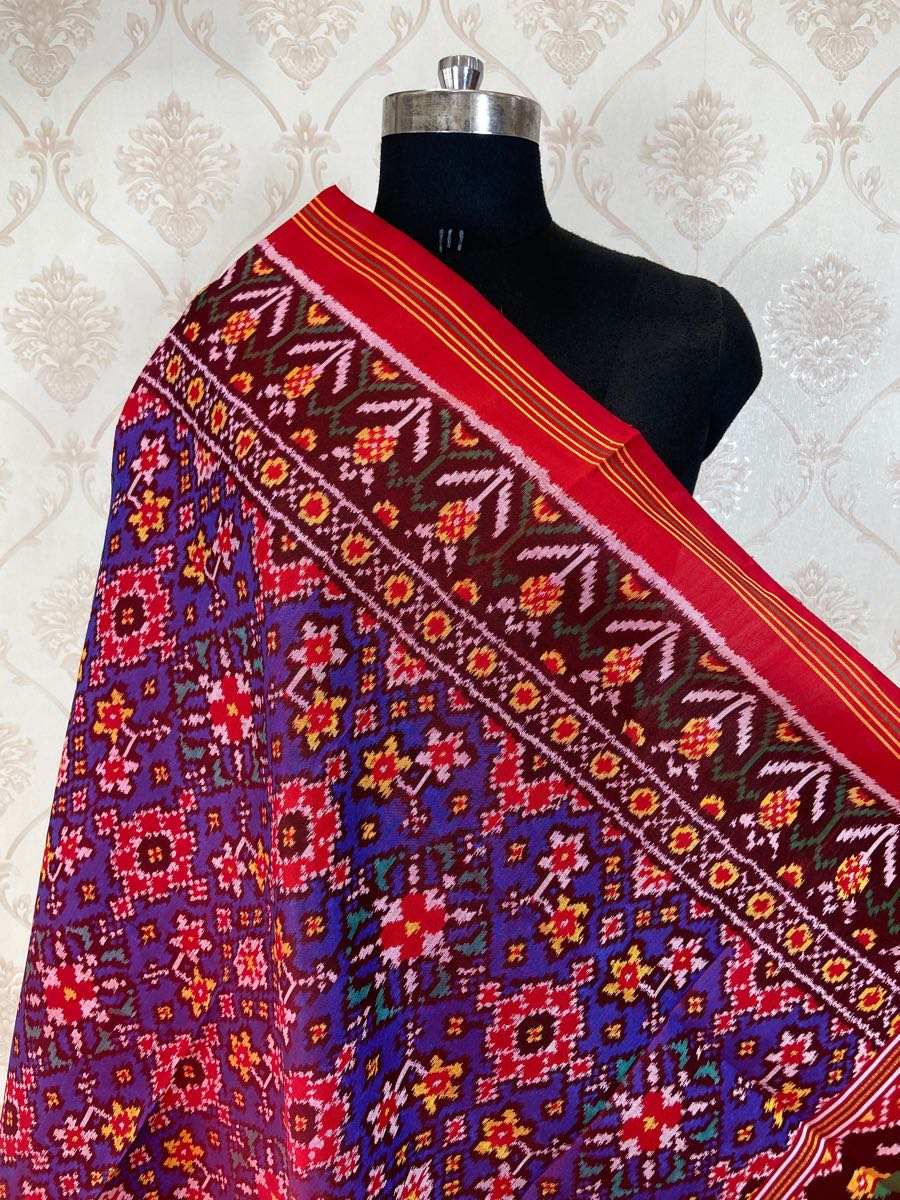 Red and purple navratn design patola dupatta - SindhoiPatolaArt