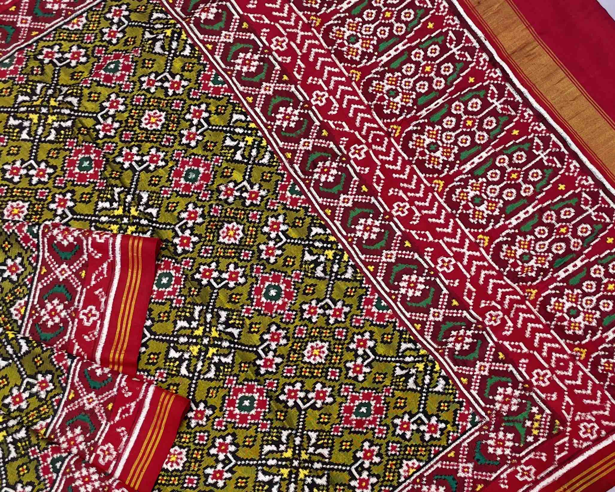 Olive Green Navratna patola Saree - SindhoiPatolaArt