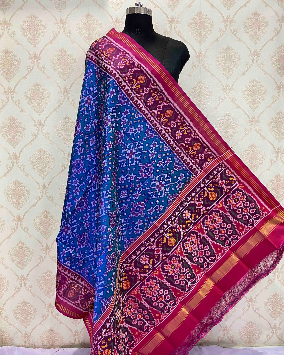 Pink & Turquoise Navratan Designer Patola Dupatta