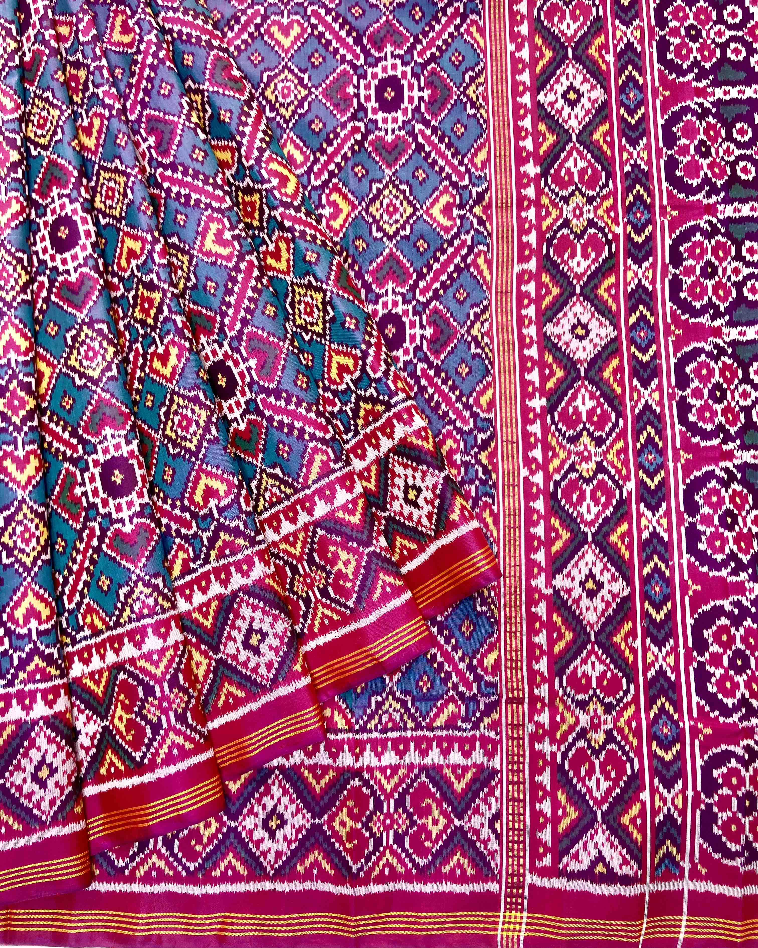 Pink & Turquoise Manekchok Designer Patola Saree