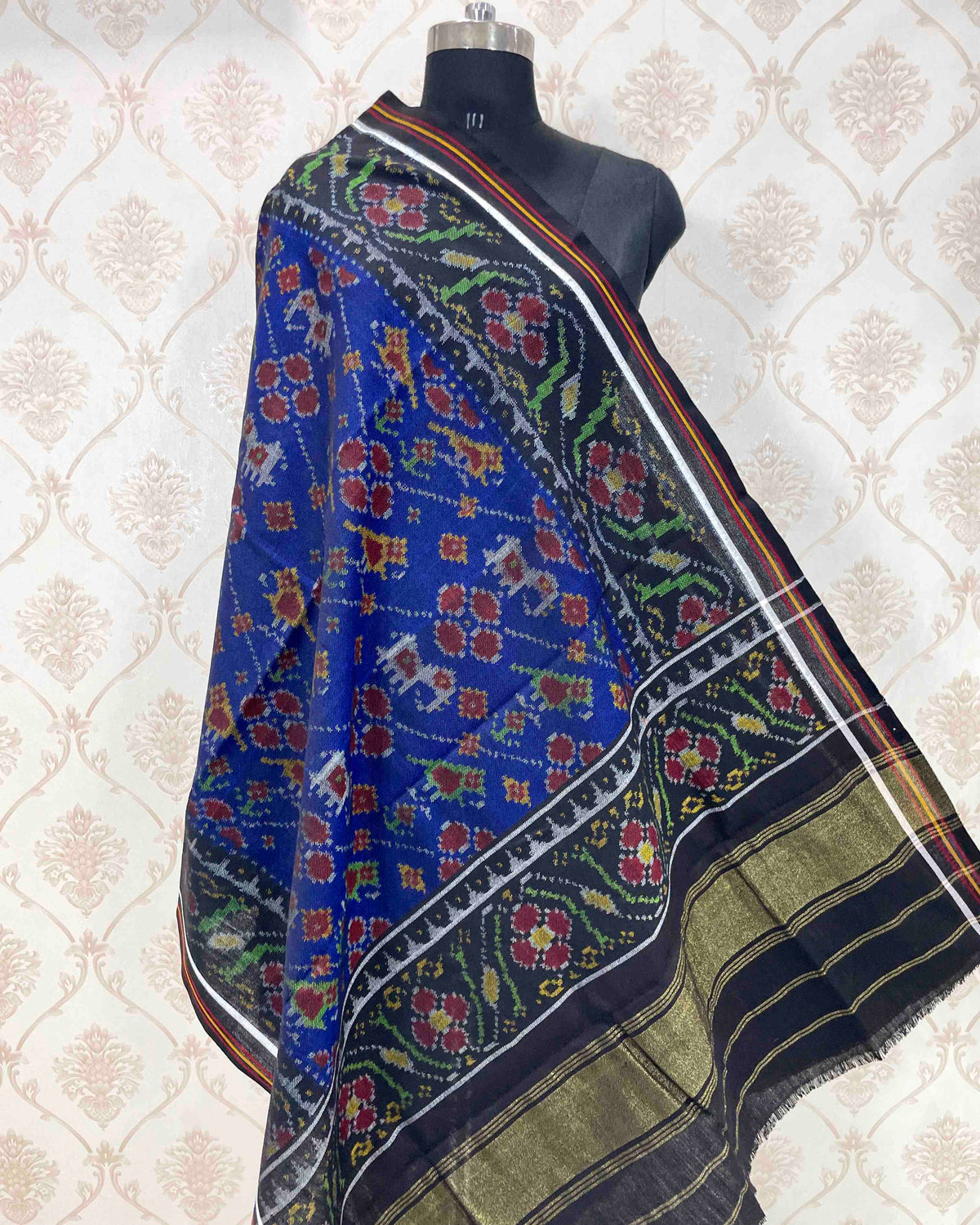 Black & Blue Narikunj Flower Patola Shawl SindhoiPatolaArt