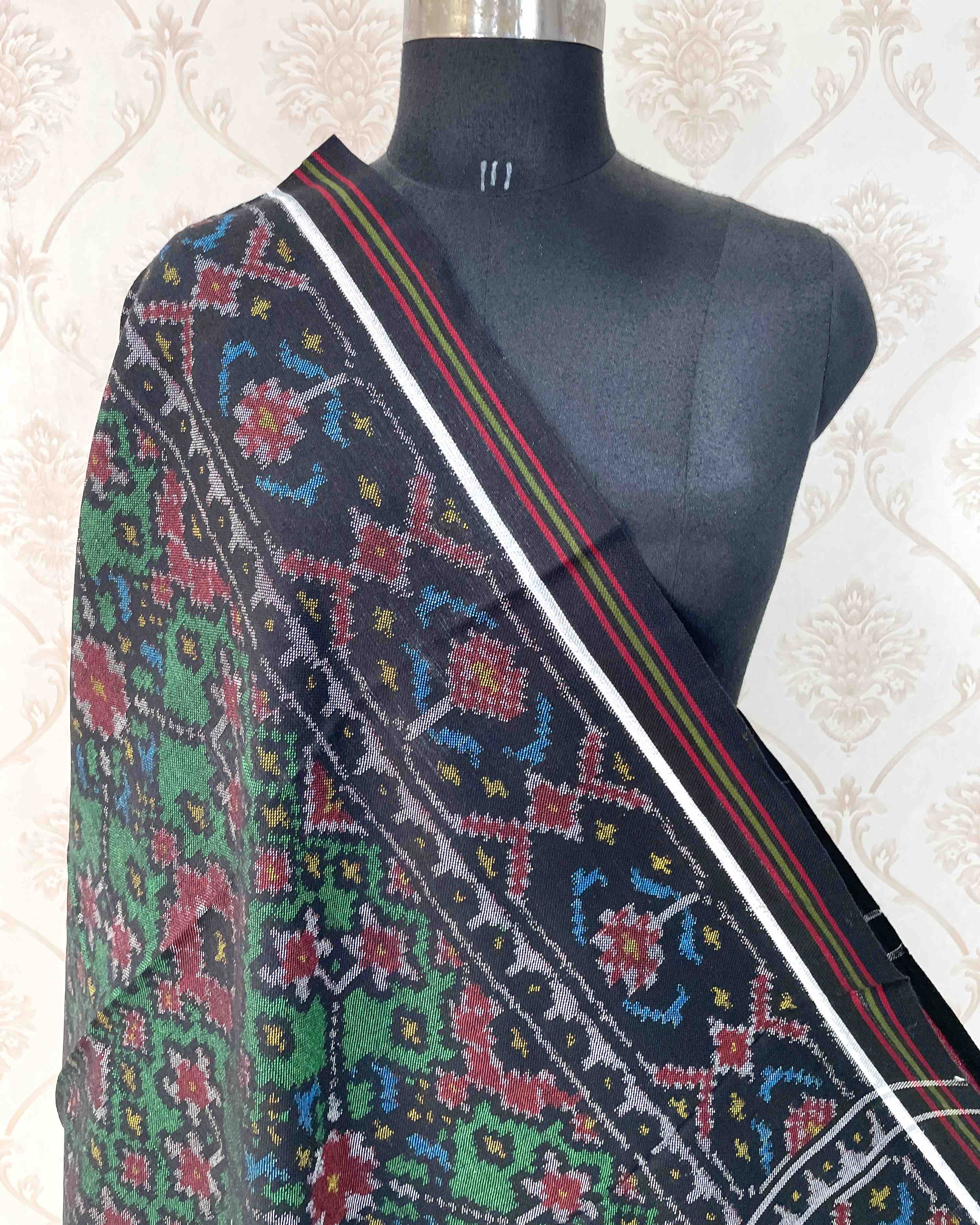 Black & Green Navratan Patola Shawl SindhoiPatolaArt