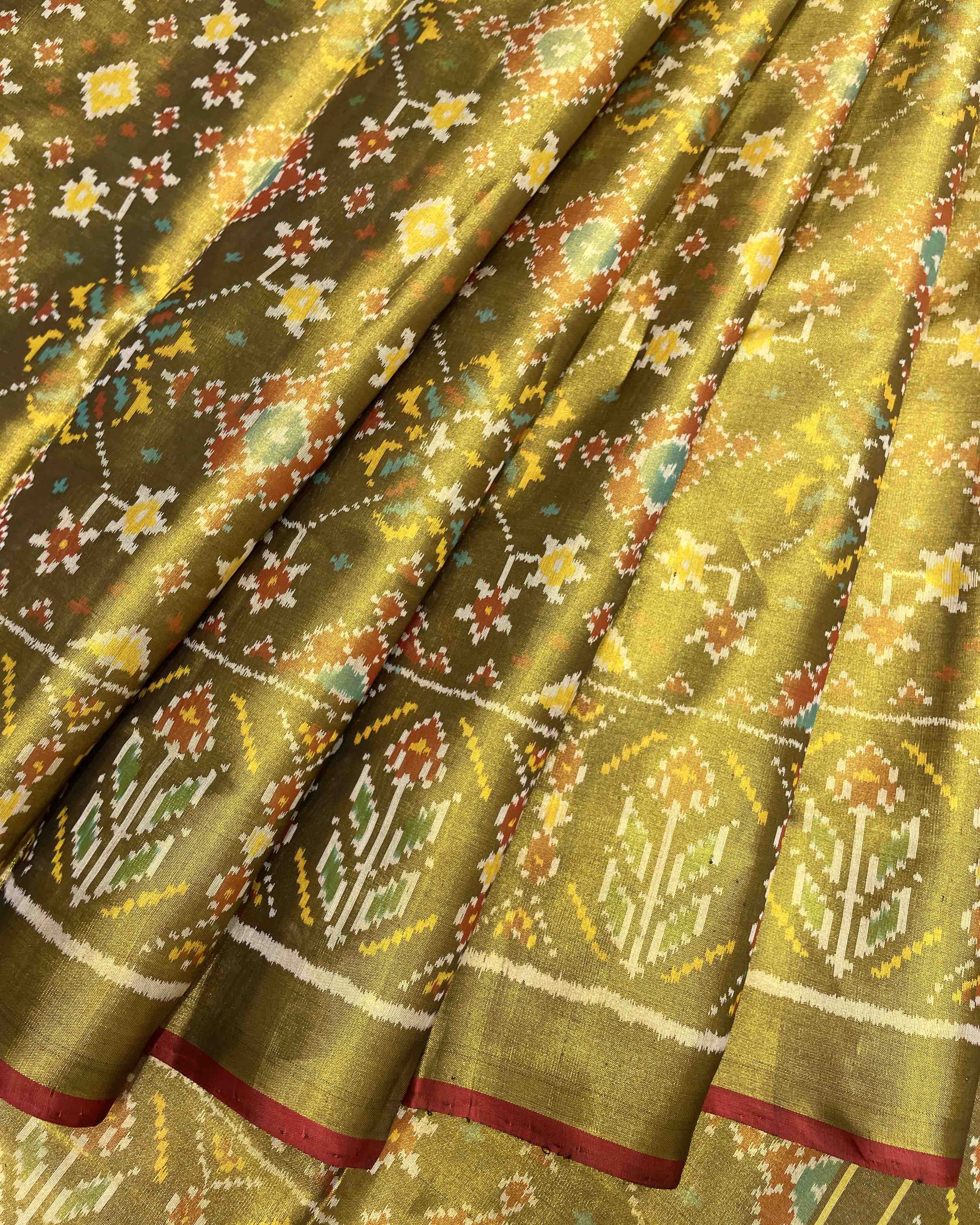 Golden Navratan Tissue Designer Patola Saree