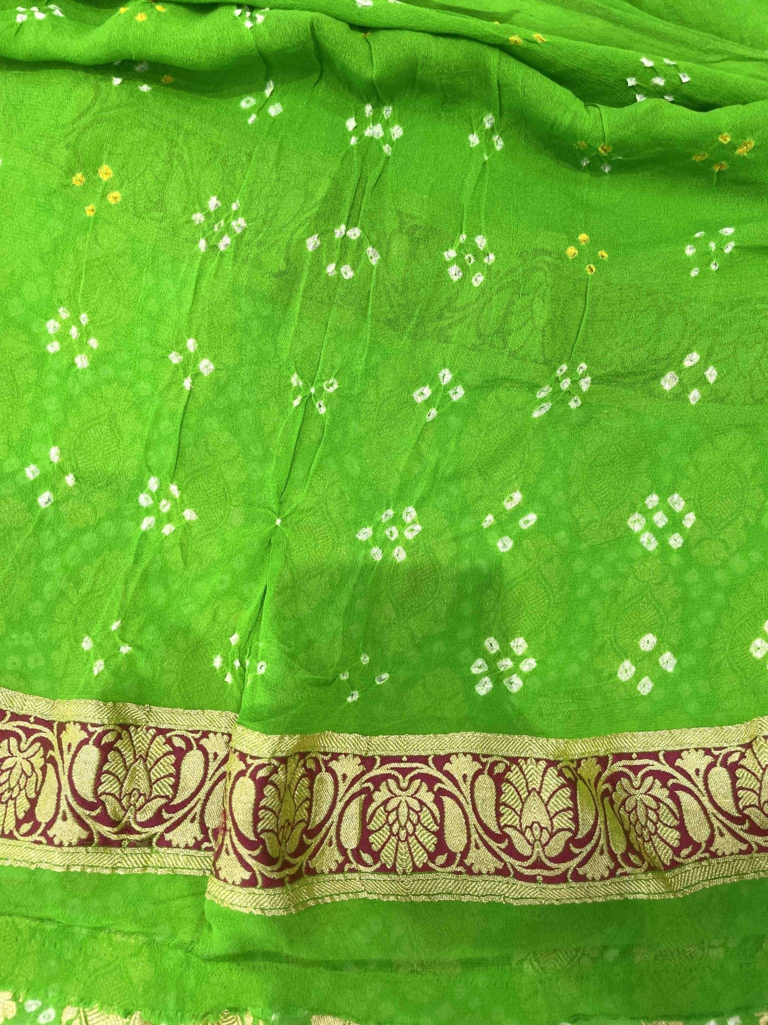 Banarasi Georgette Bandhani Saree - SindhoiPatolaArt
