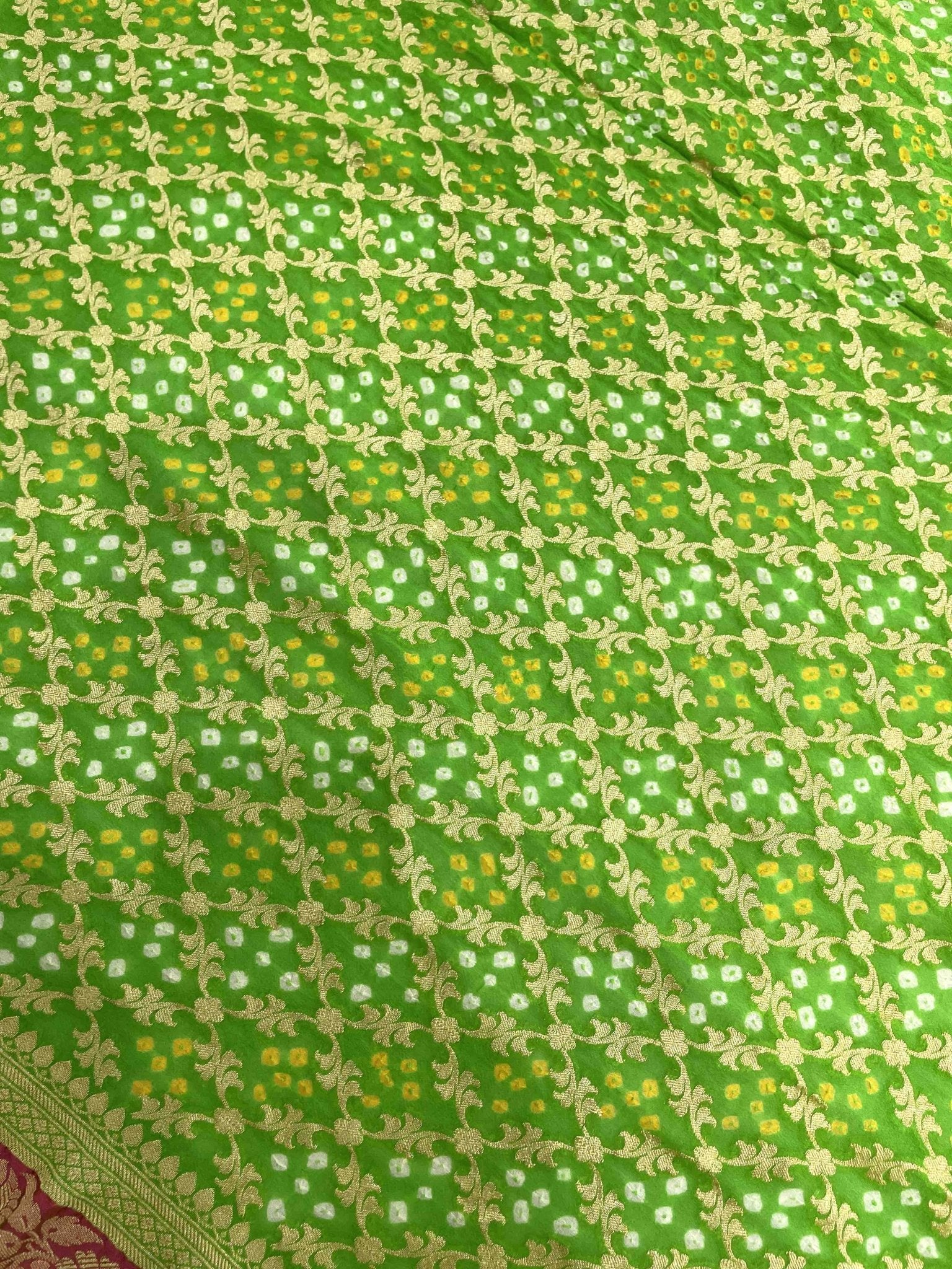 Banarasi Georgette Bandhani Saree - SindhoiPatolaArt