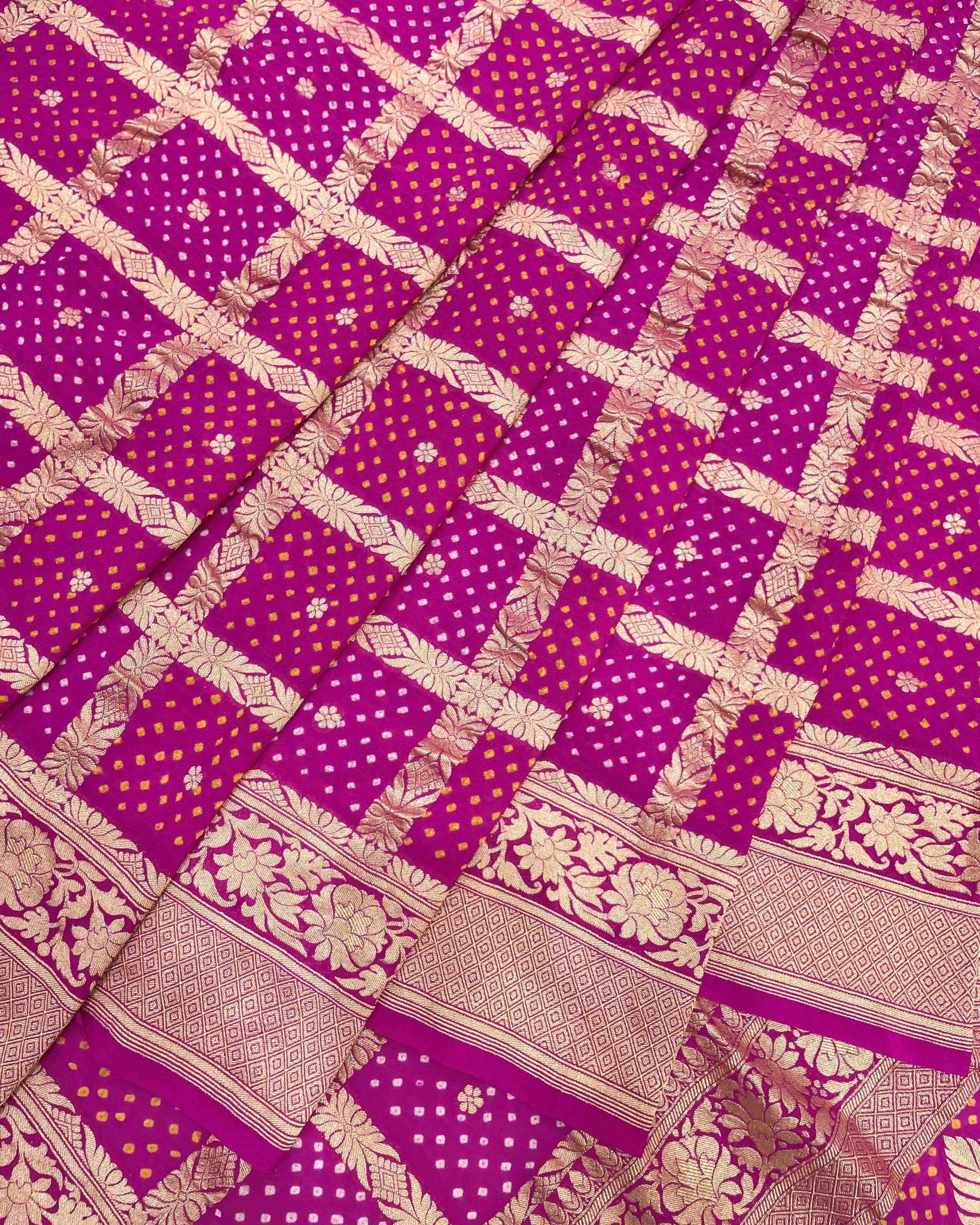 Banarasi Georgette zari chex Bandhani Saree - SindhoiPatolaArt