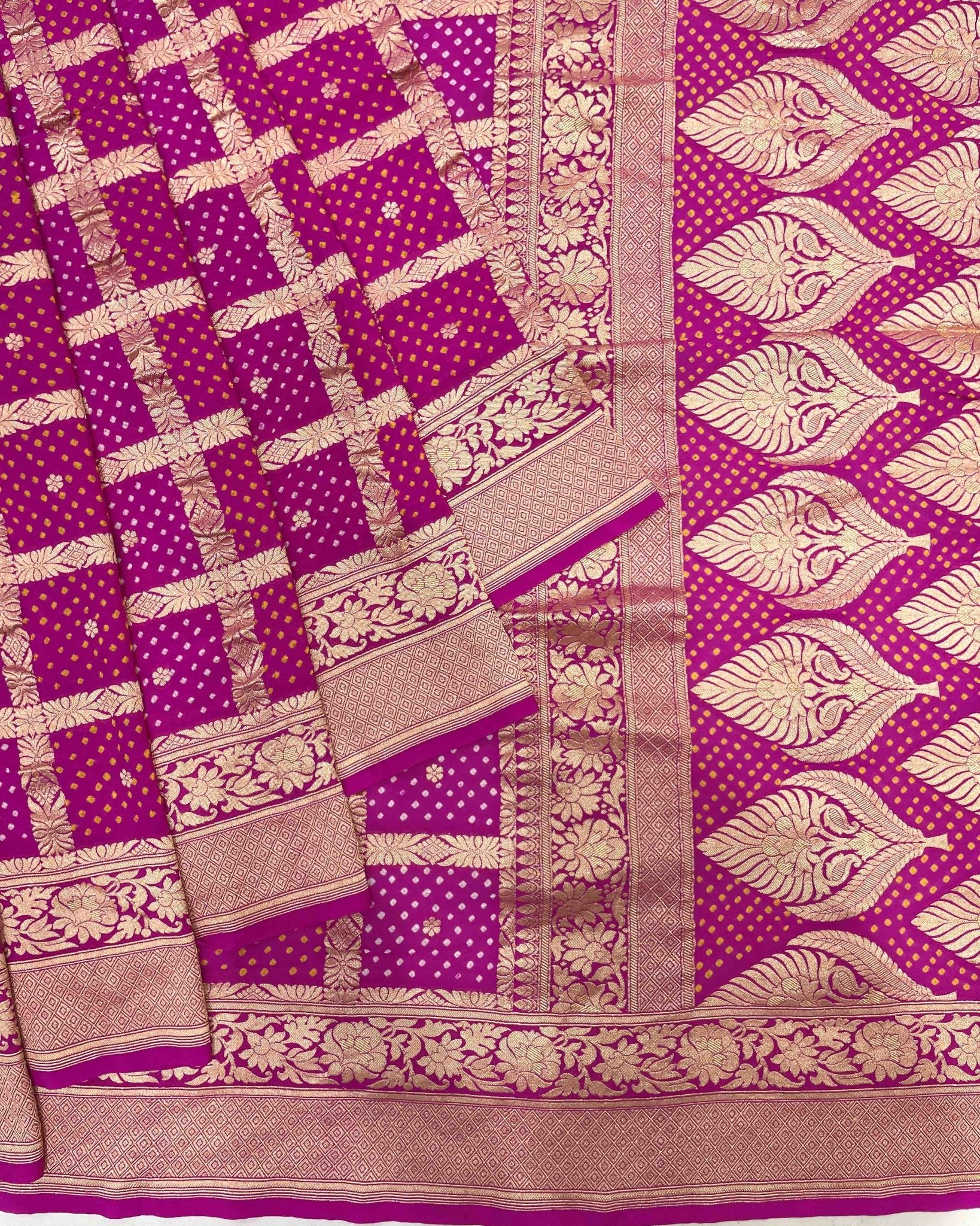 Banarasi Georgette zari chex Bandhani Saree - SindhoiPatolaArt