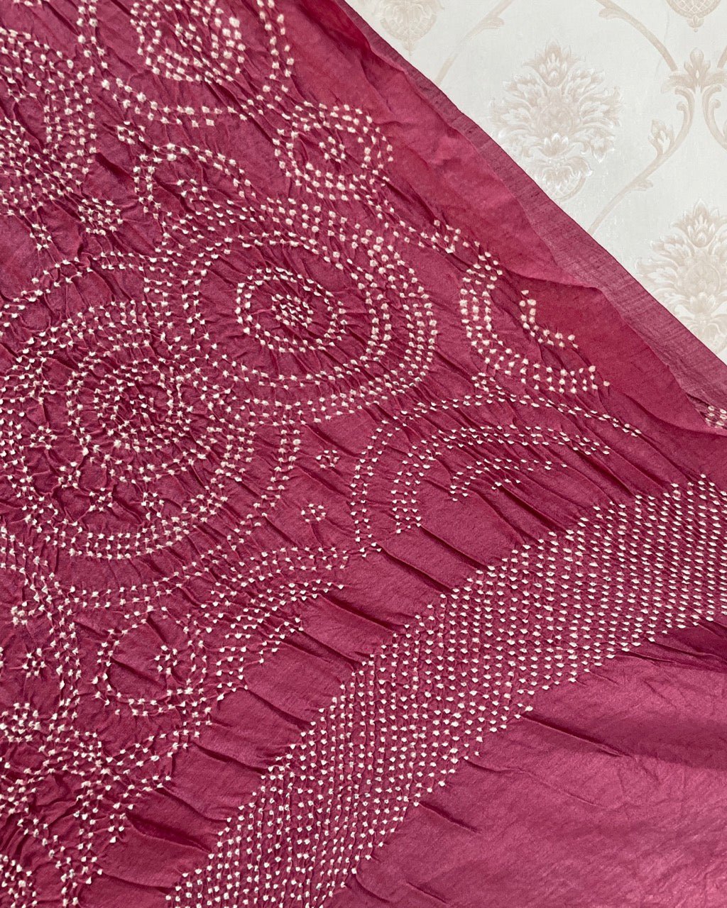 Bandhani Dupatta - SindhoiPatolaArt
