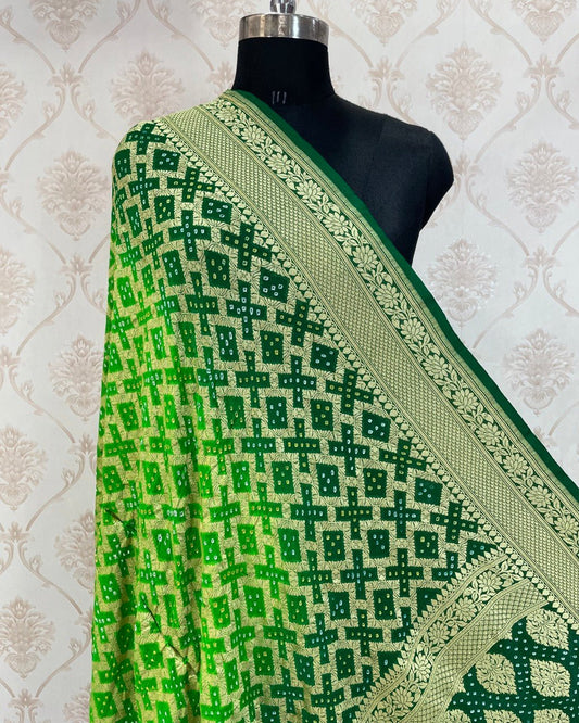 Bandhani Dupatta - SindhoiPatolaArt