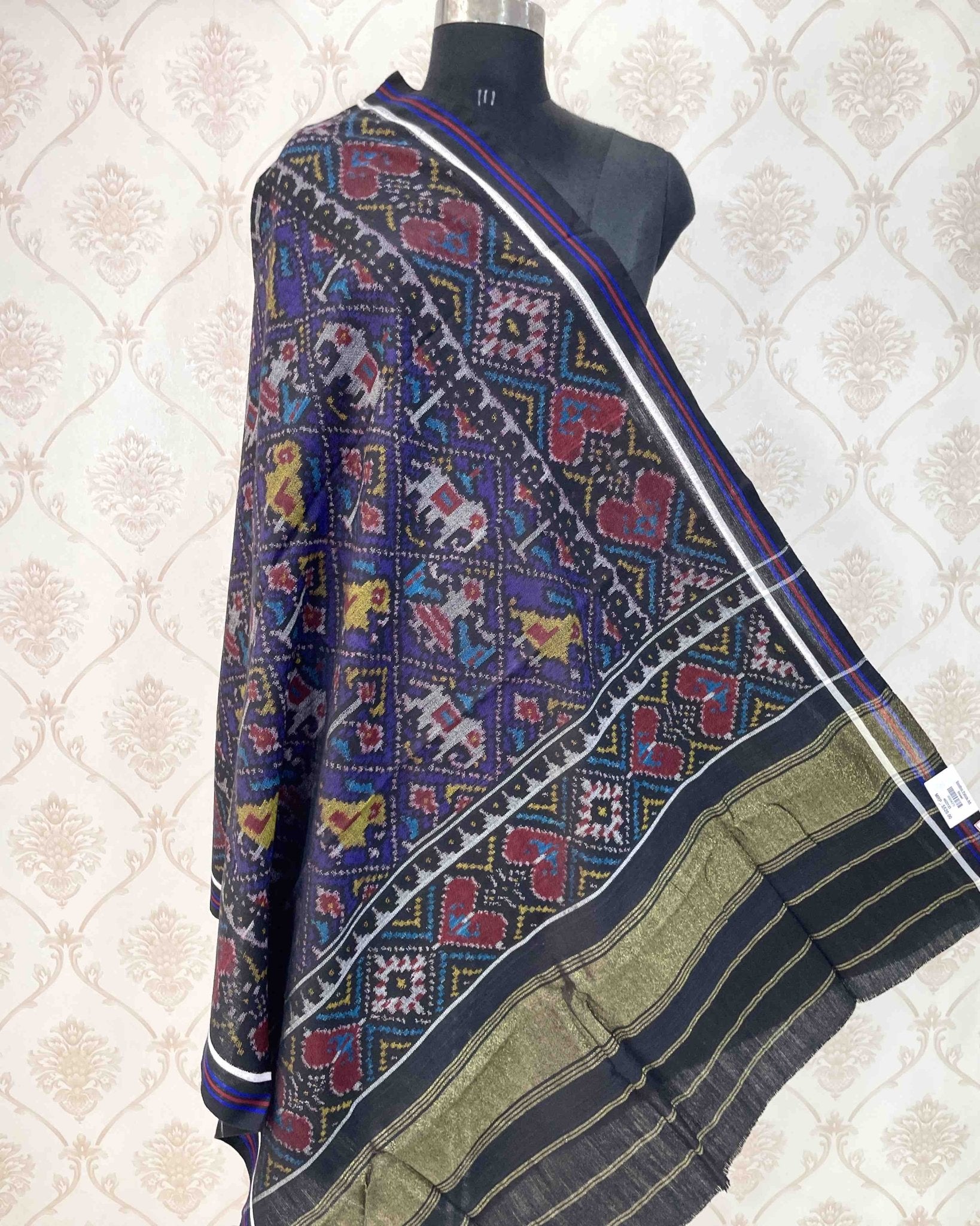 Black & Blue Narikunj Patola Shawl - SindhoiPatolaArt
