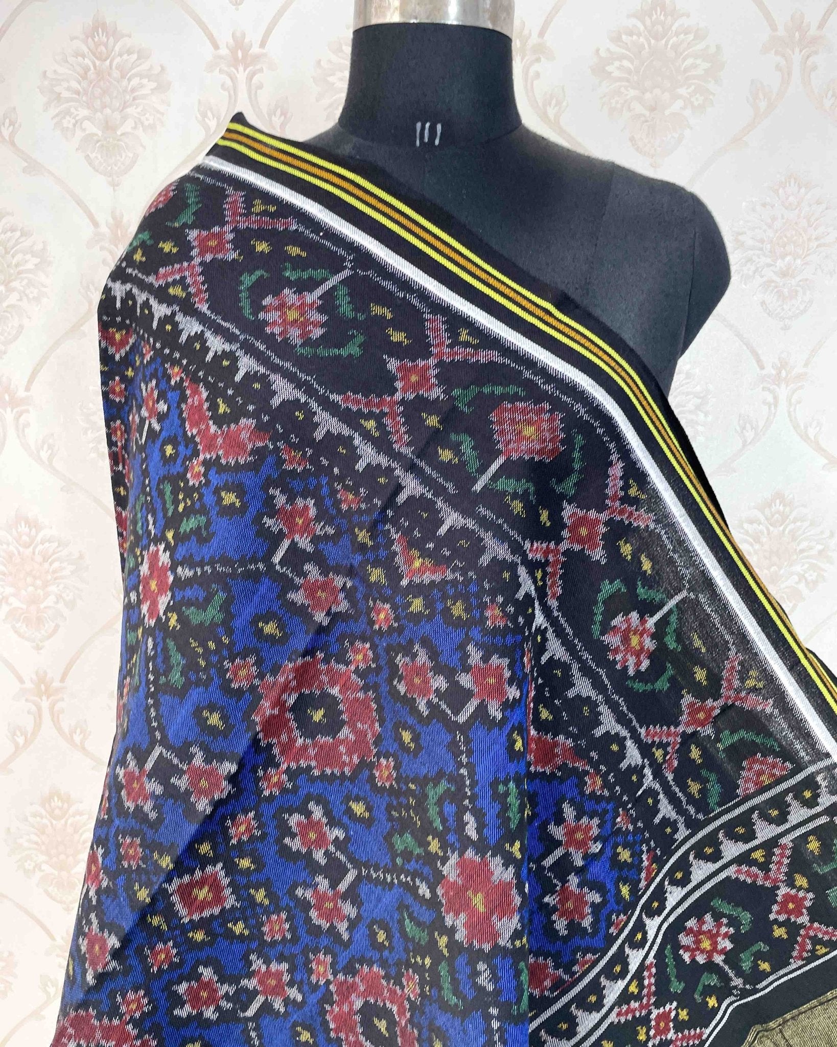Black & Blue Navratan Patola Shawl - SindhoiPatolaArt