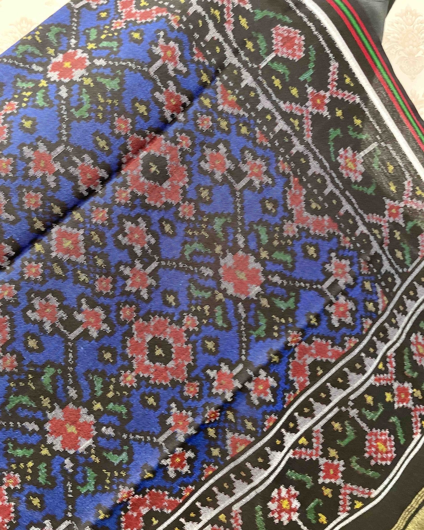 Black & Blue Navratan Patola Shawl - SindhoiPatolaArt