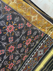 Black chhabadi design patola dupatta - SindhoiPatolaArt