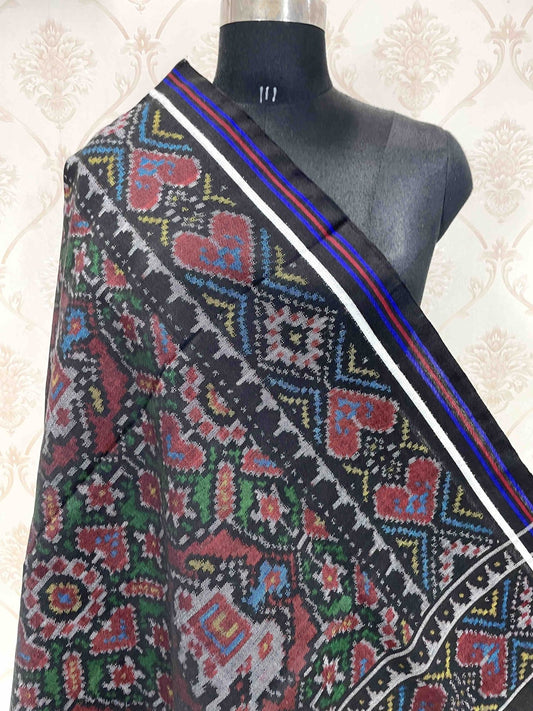Black & Green With Maroon Elephant Manekchowk Patola Shawl - SindhoiPatolaArt