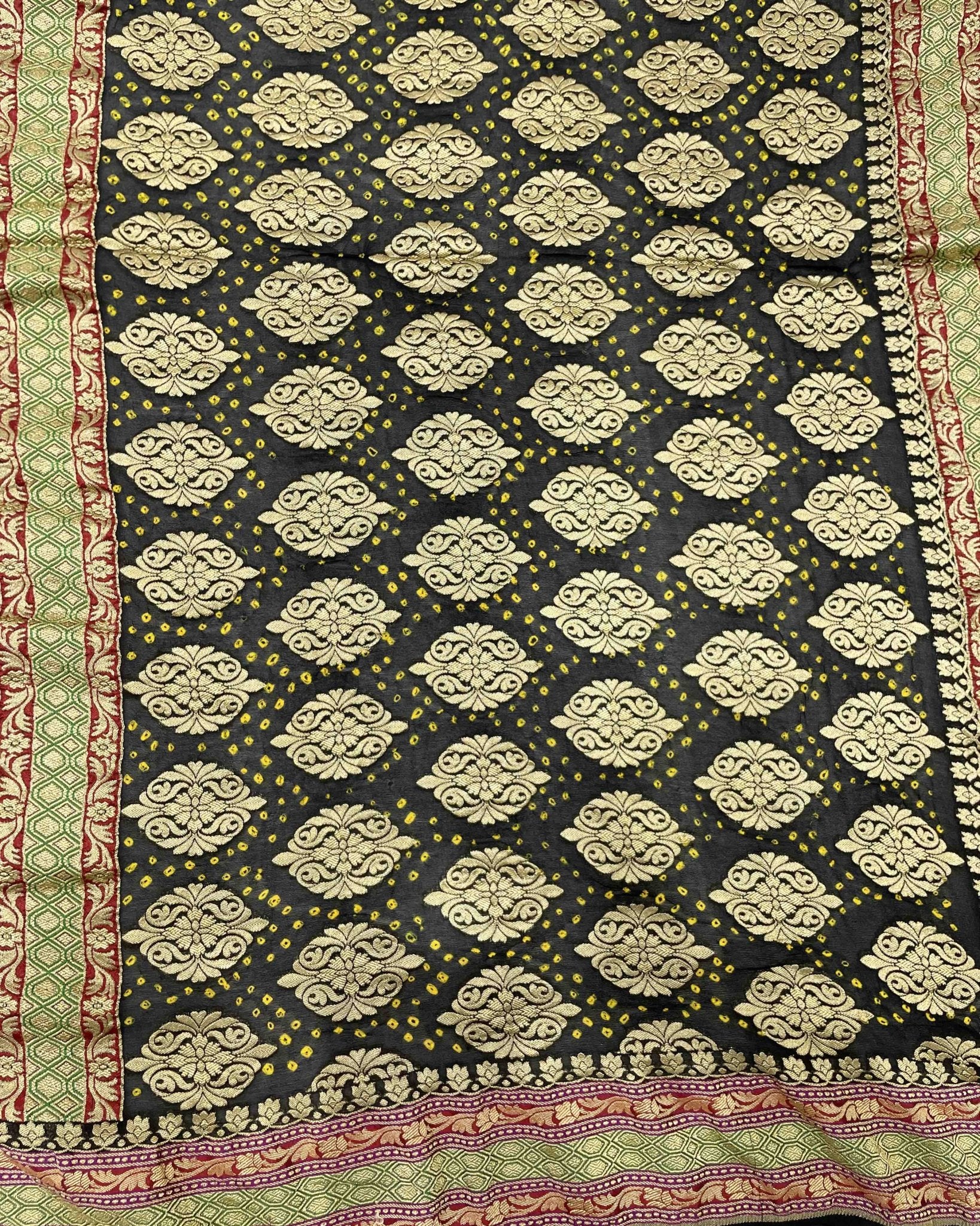 Black & Grey banarasi Georgette Bandhani Saree - SindhoiPatolaArt
