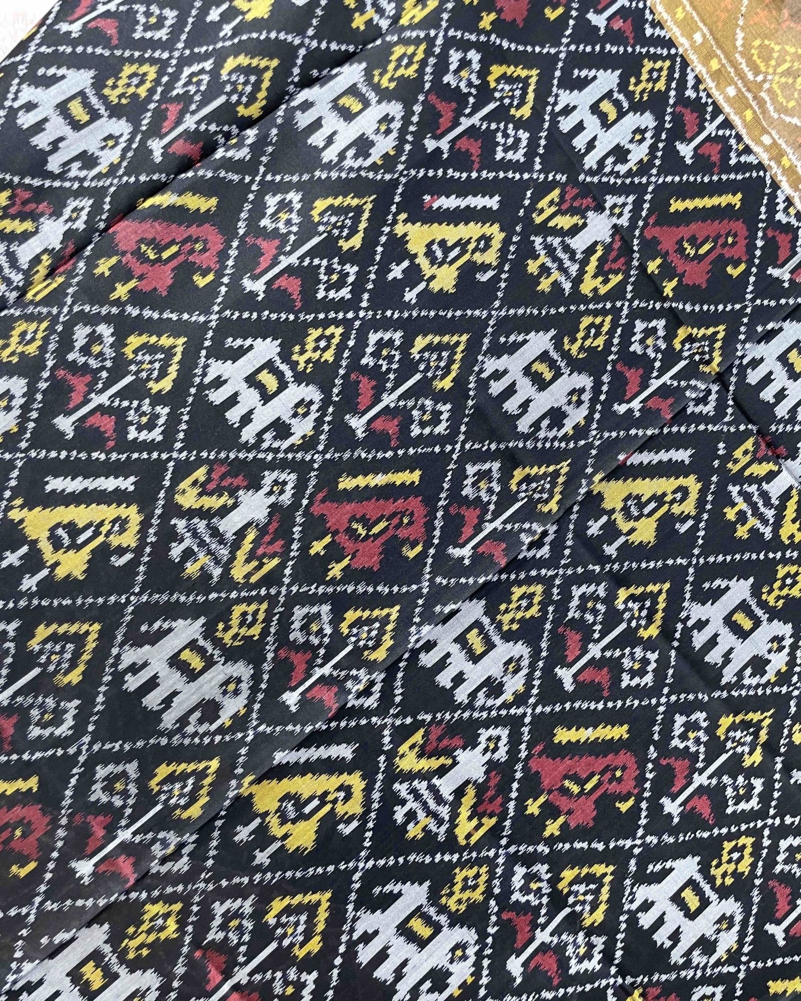 Black Narikunj Designer Patola Dupatta - SindhoiPatolaArt