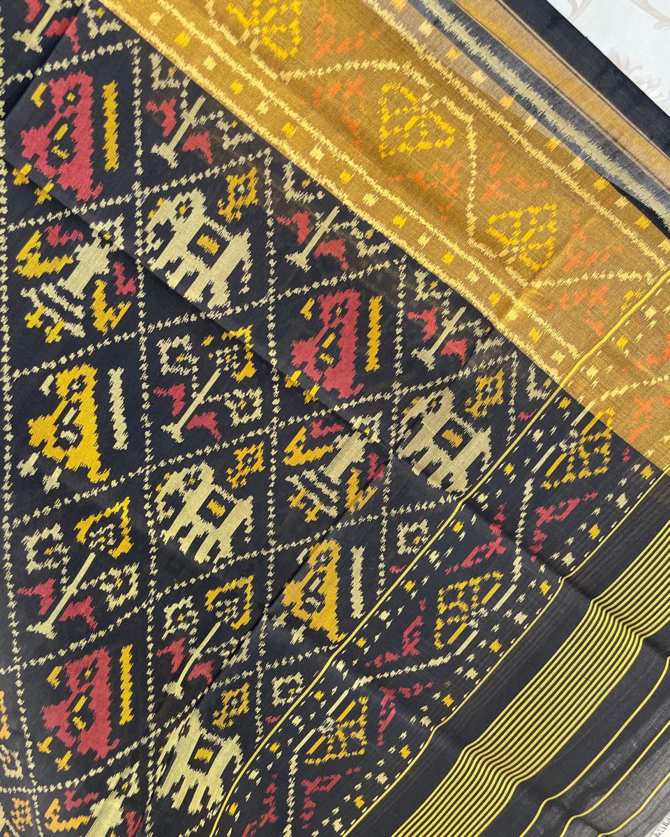 Black Narikunj Patola Dupatta - SindhoiPatolaArt