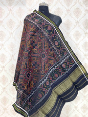 Black & Orange Manekchowk Patola Shawl - SindhoiPatolaArt