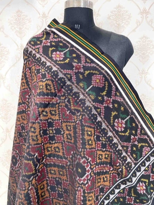 Black & Orange Manekchowk Patola Shawl - SindhoiPatolaArt