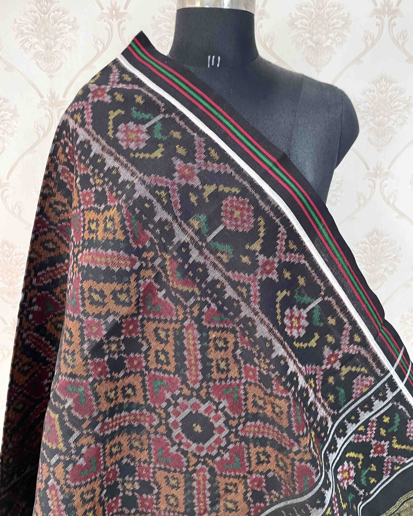 Black & Orange Manekchowk Patola Shawl - SindhoiPatolaArt