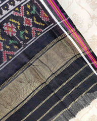 Black & Pink chhabadi Flower Patola Shawl - SindhoiPatolaArt