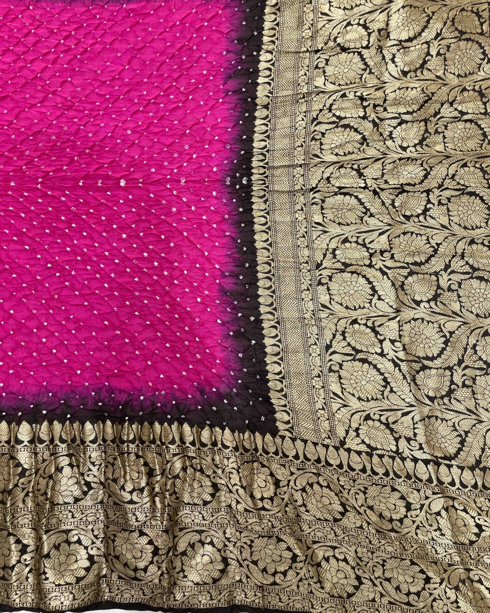 Black & Pink Kanjivaram Bandhani Saree - SindhoiPatolaArt