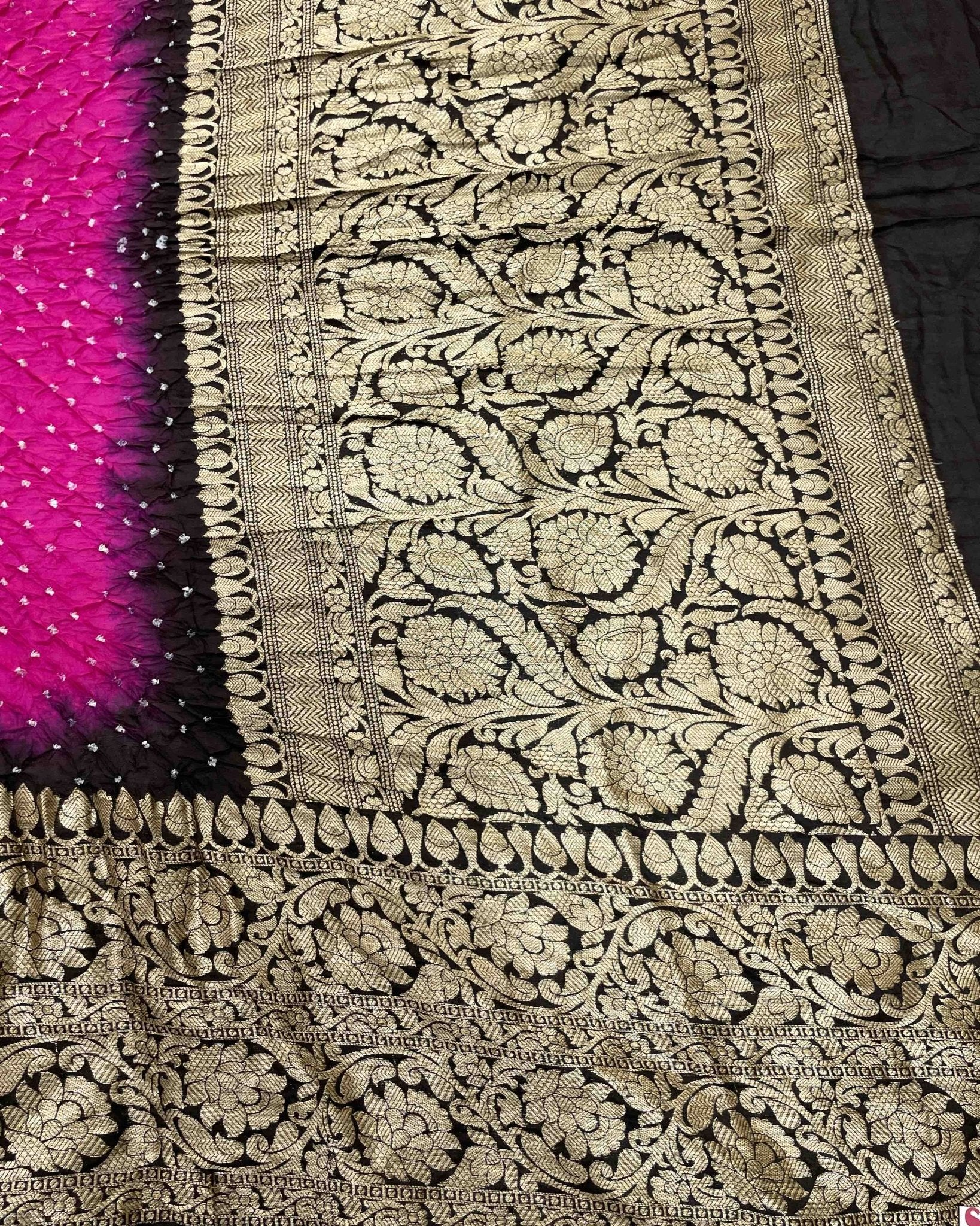 Black & Pink Kanjivaram Bandhani Saree - SindhoiPatolaArt