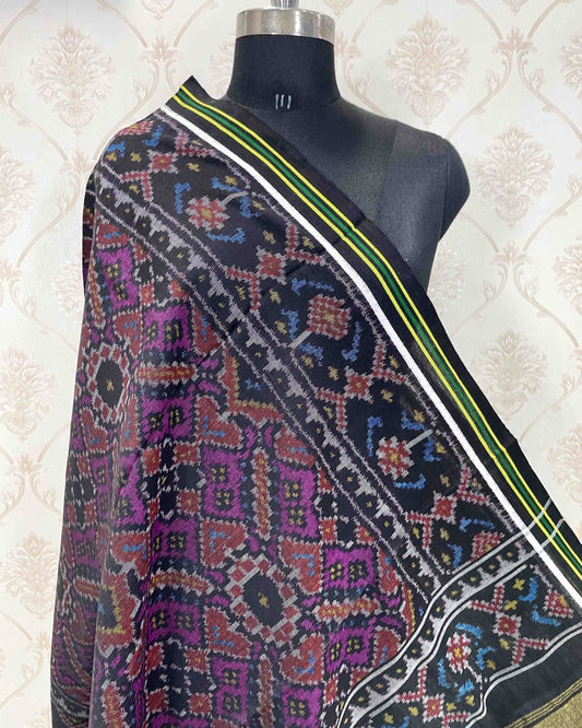 Black & Purple Manekchowk Patola Shawl - SindhoiPatolaArt