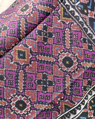 Black & Purple Manekchowk Patola Shawl - SindhoiPatolaArt