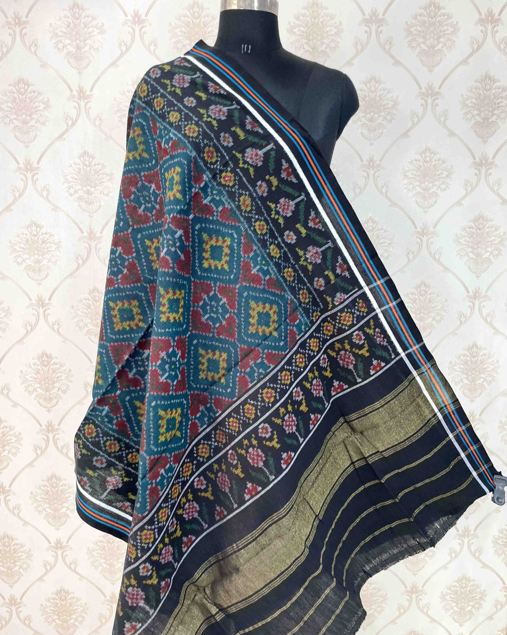 Black & Turquoise Panchanda Patola Shawl - SindhoiPatolaArt