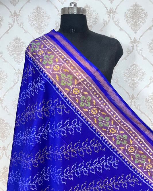Blue ambadal Patola Dupatta - SindhoiPatolaArt