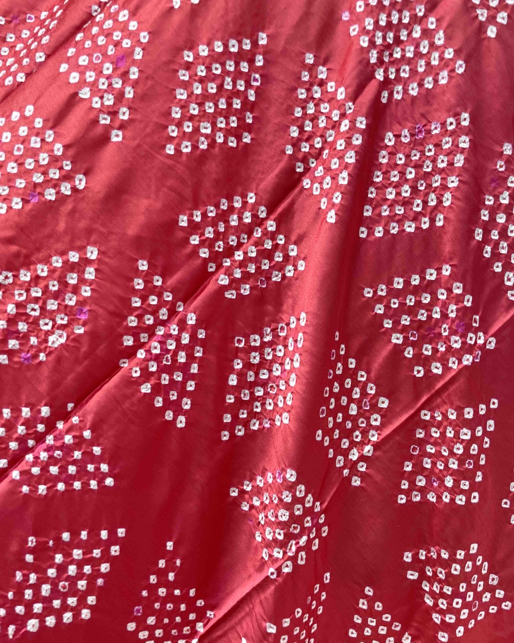 Carat Pink Bandhani Dupatta - SindhoiPatolaArt
