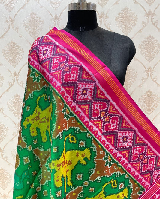 Green and pink big figure semi double ikat patola dupatta - SindhoiPatolaArt