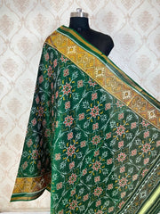Green chhabadi design patola dupatta - SindhoiPatolaArt