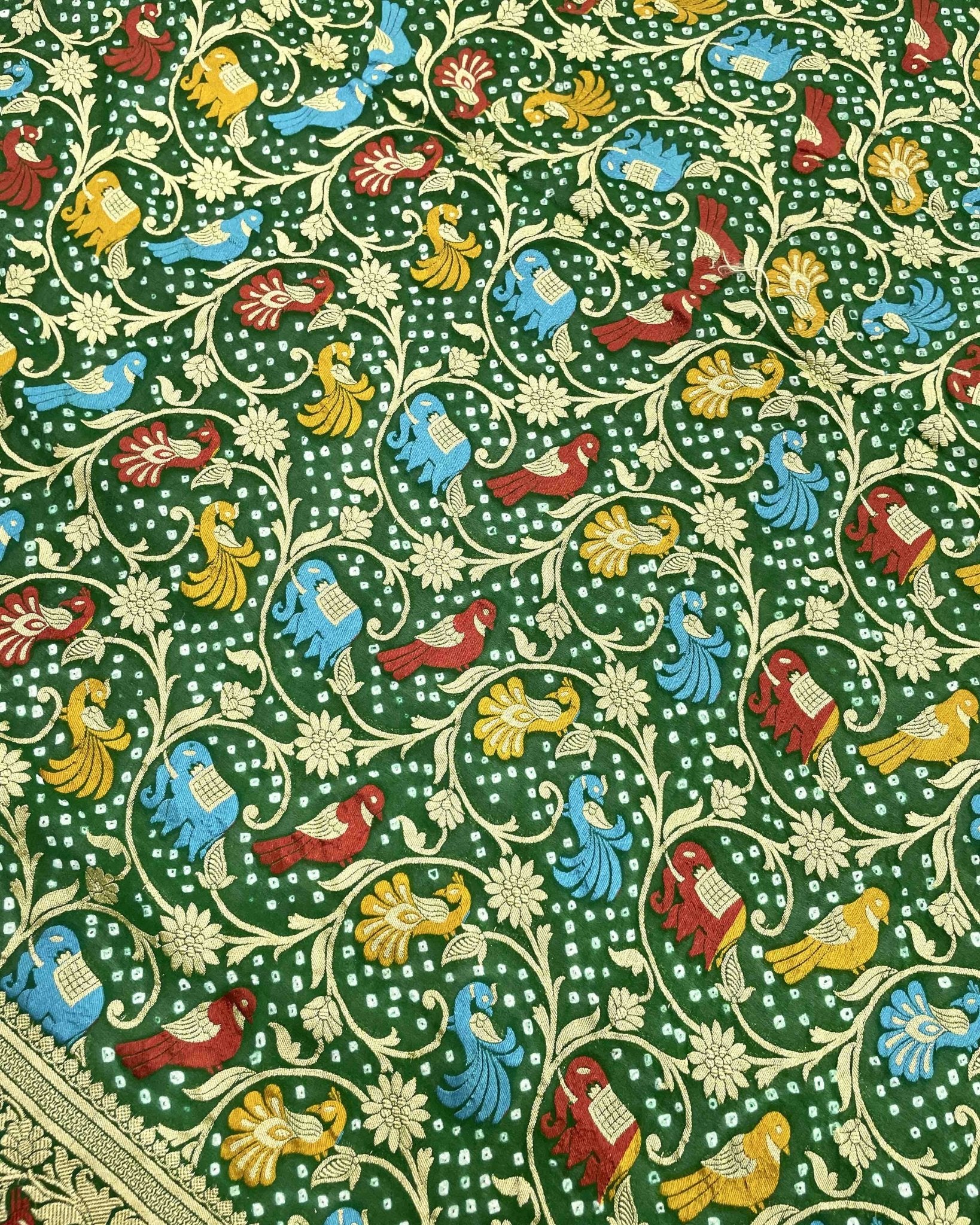 Green georgette Bandhani Saree - SindhoiPatolaArt