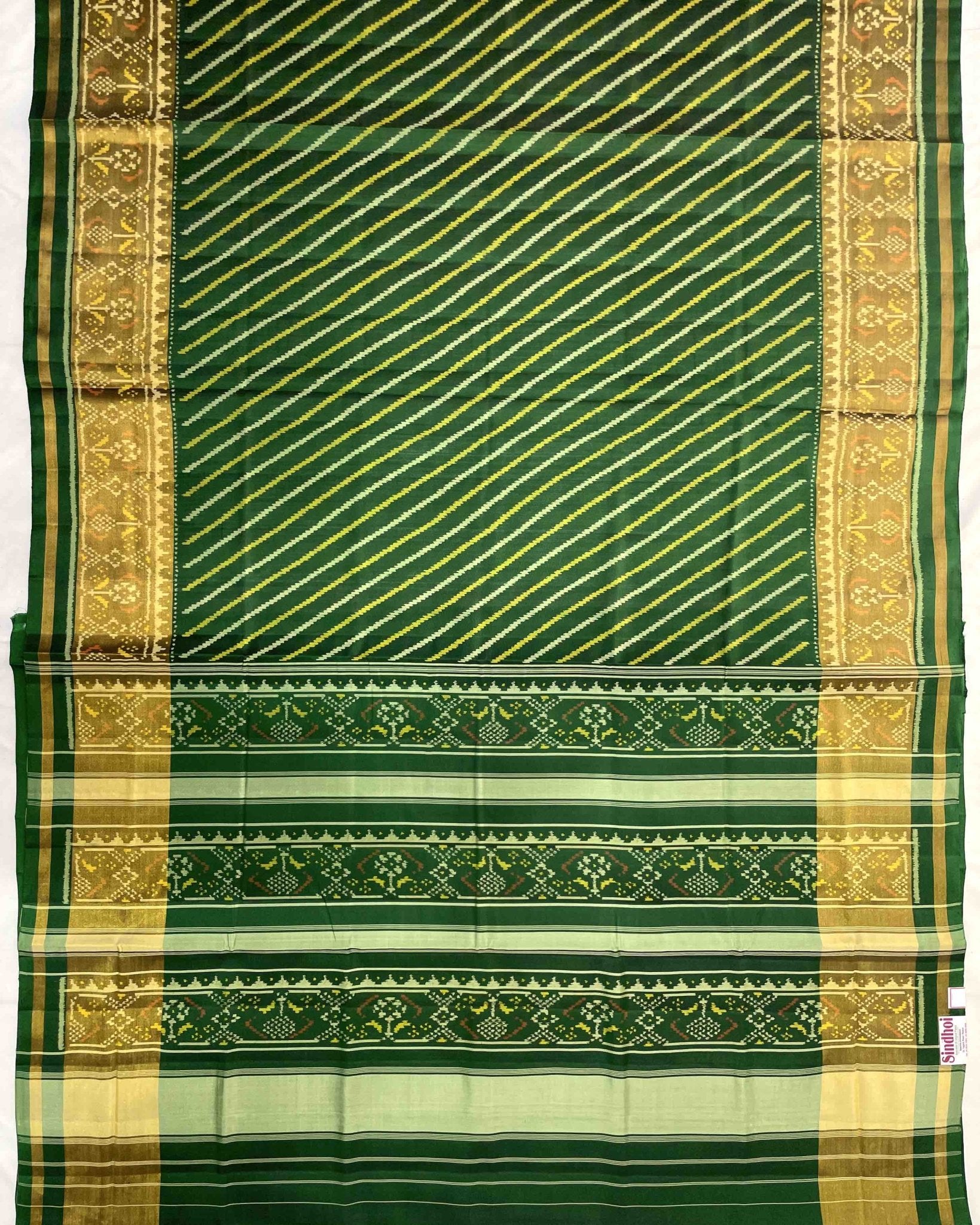 Green Lining Patola Saree - SindhoiPatolaArt