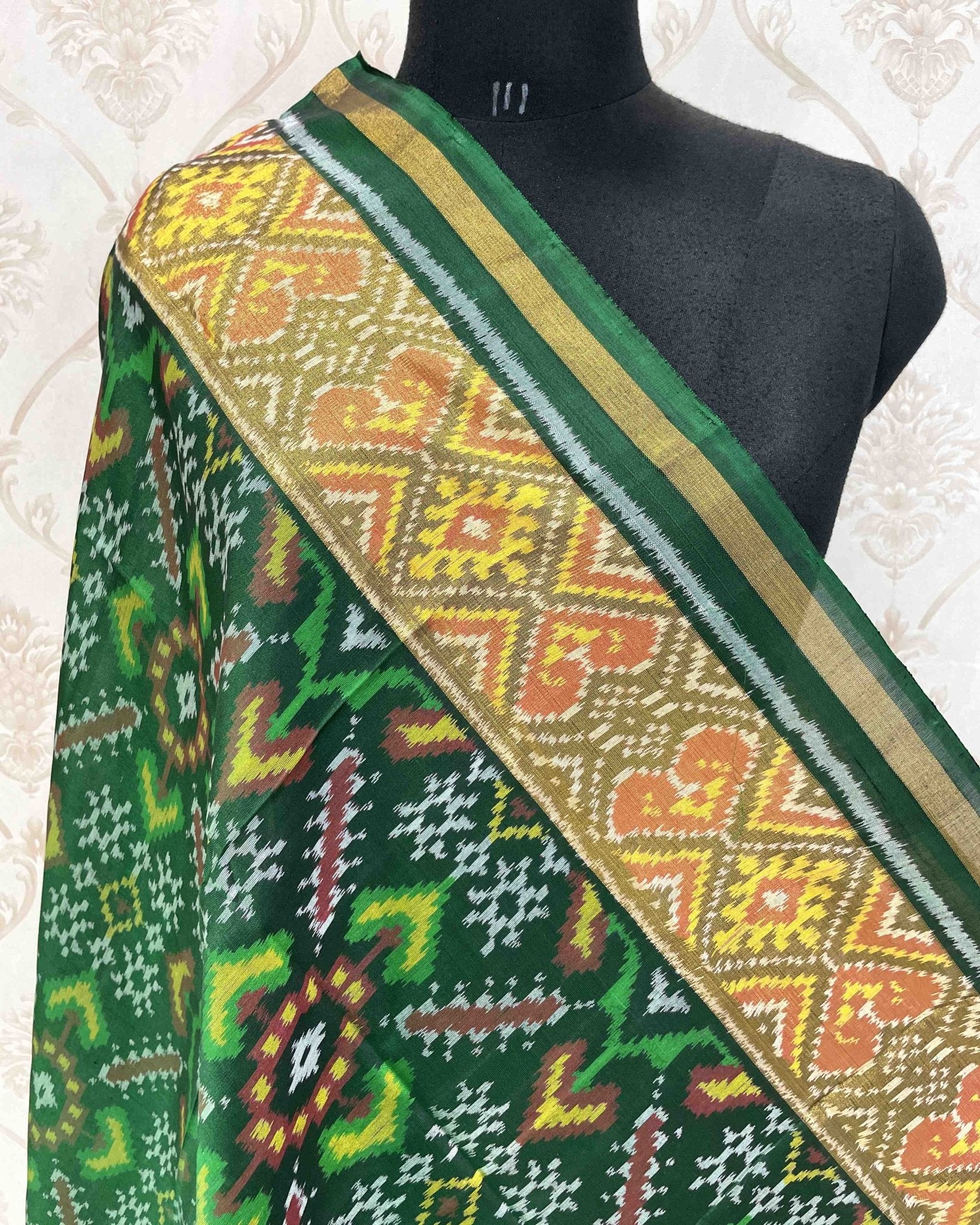 Green Manekchowk Designer Patola Dupatta - SindhoiPatolaArt