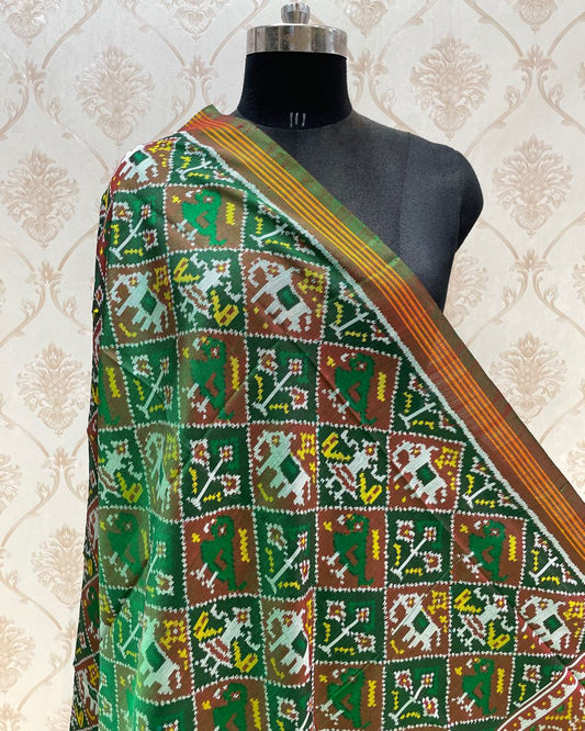 Green Narikunj Designer Patola Dupatta - SindhoiPatolaArt